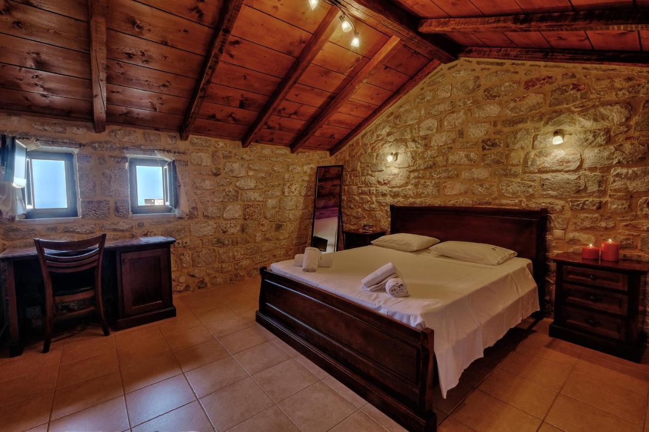 Achelatis Traditional Guest Houses Areopoli Exterior foto