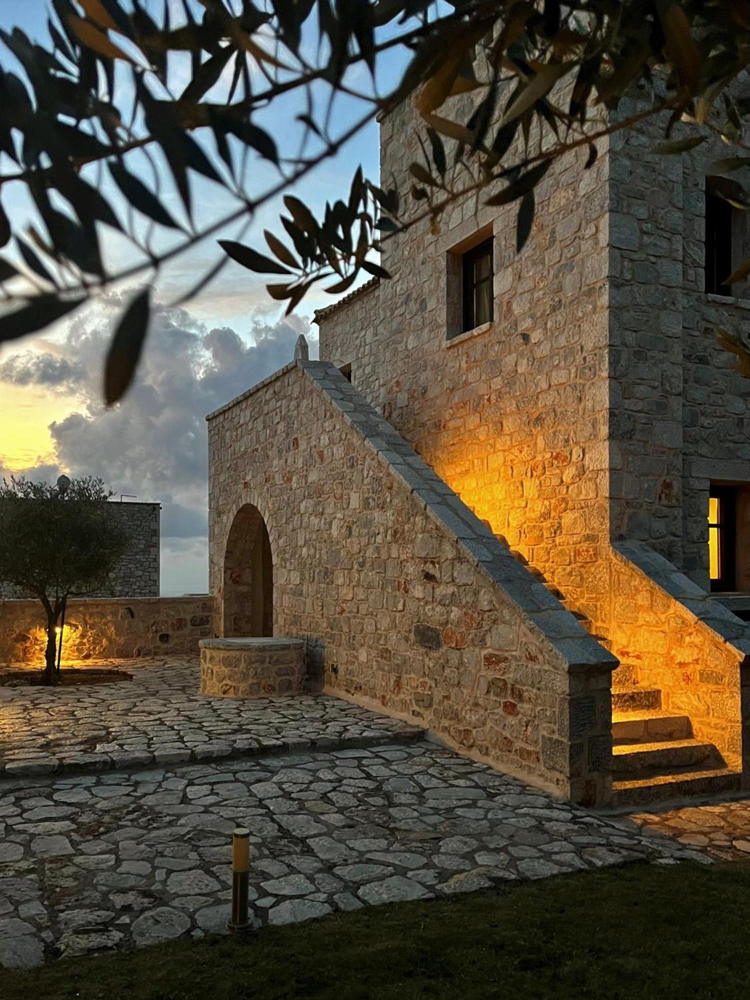 Achelatis Traditional Guest Houses Areopoli Exterior foto